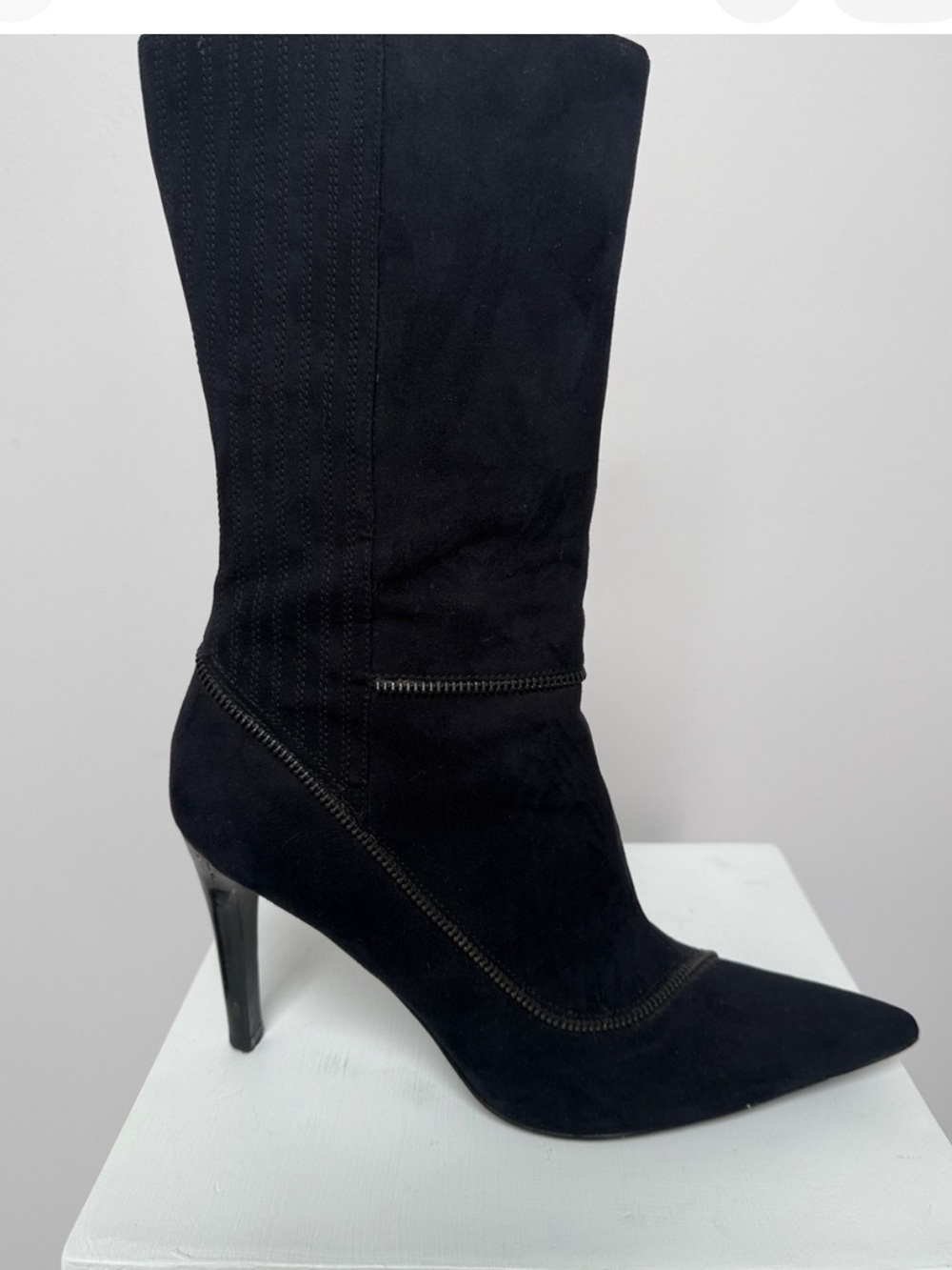 Carlos by Carlos Santana Black Suede Pointed-Toe Mid-Calf Boots w/Zipper Design